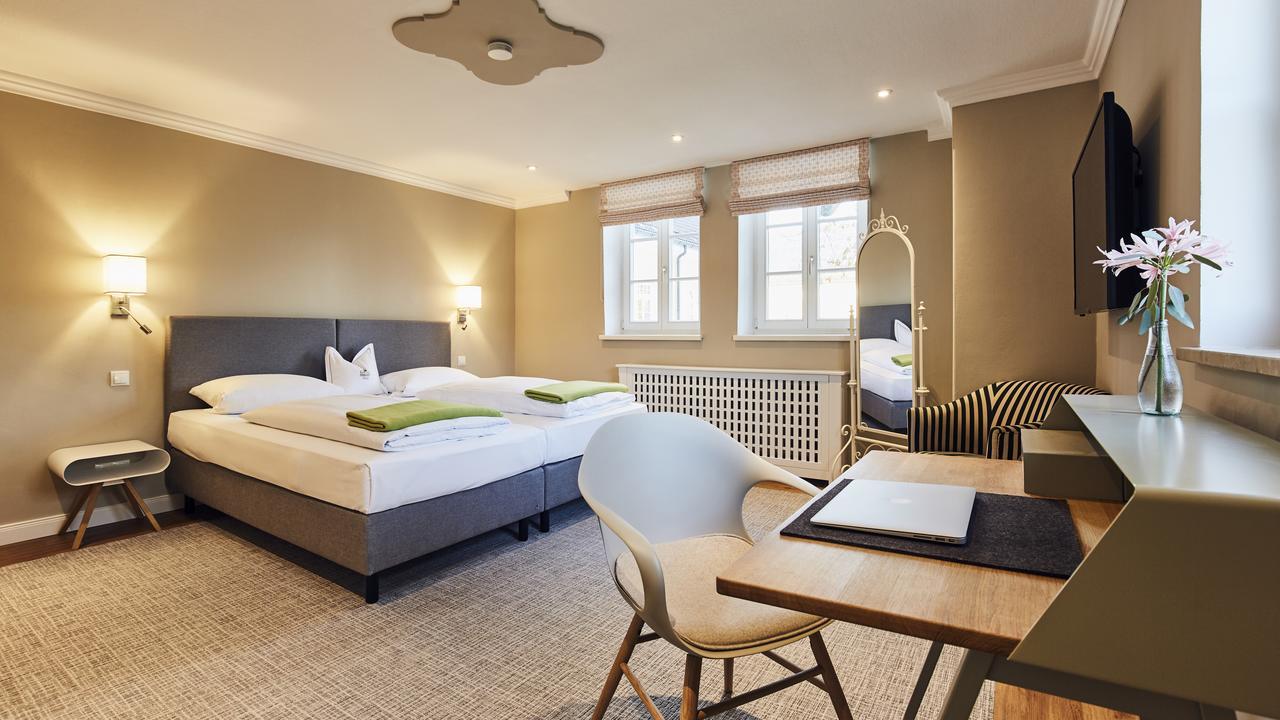 Hotel Gutsgasthof Stangl 바터스테튼 외부 사진